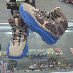 Adidas Yeezy Desert Boot Taupe Blue Athletic Shoes Men's Size 11 (GY0374)